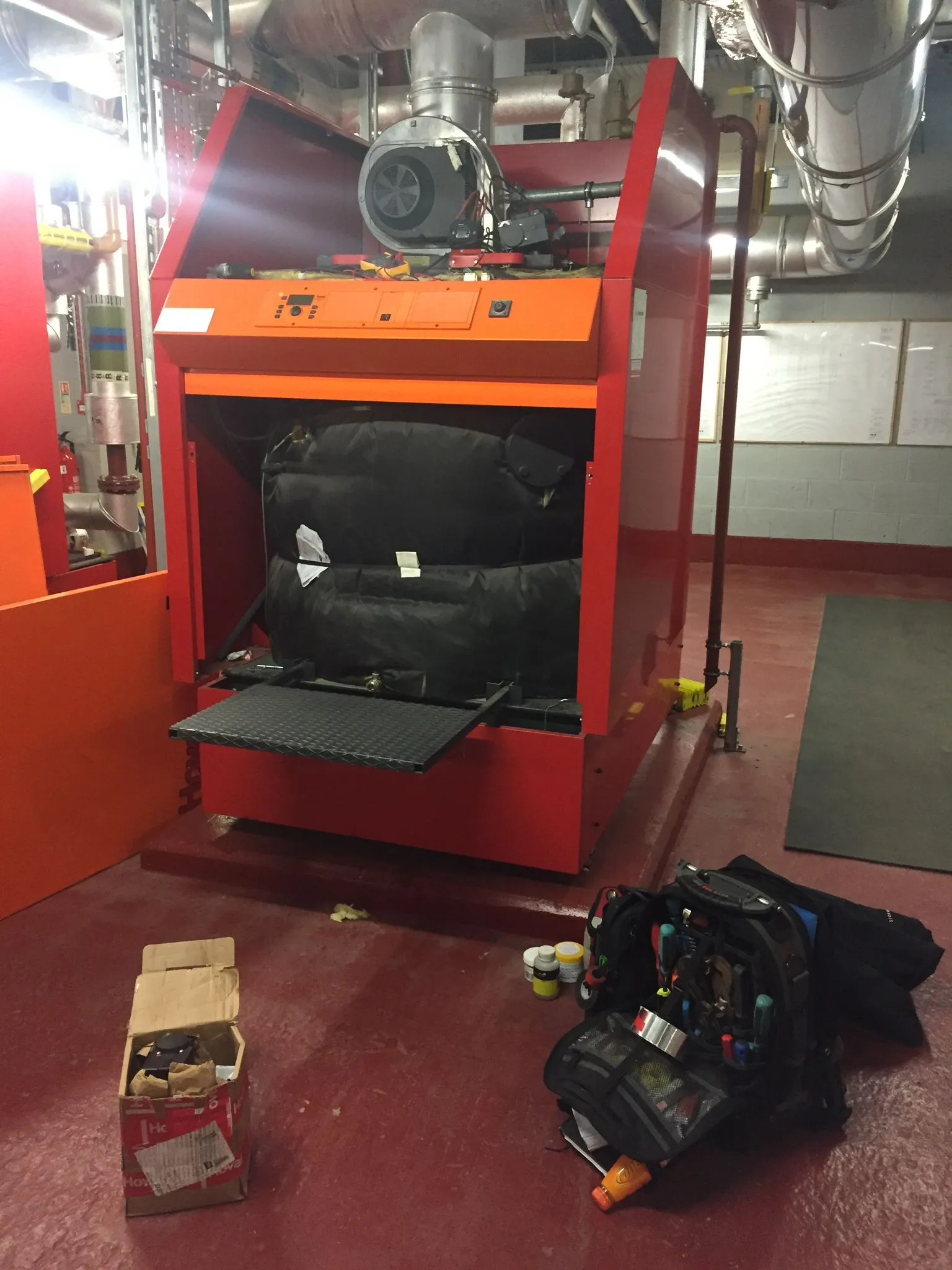 emergency heating engineer Chessington, KT9